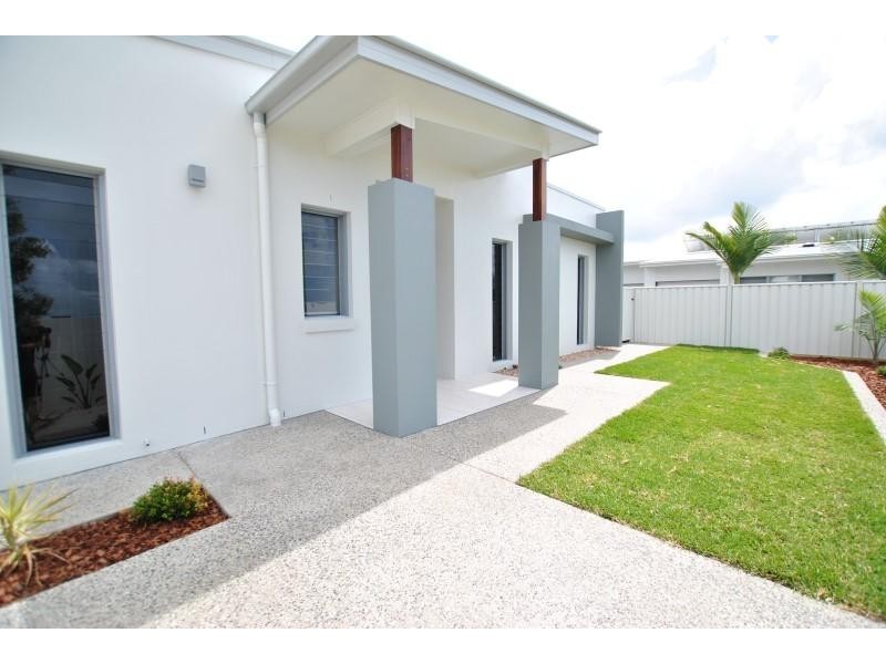 1/ 24 Echo Street, Pelican Waters QLD 4551