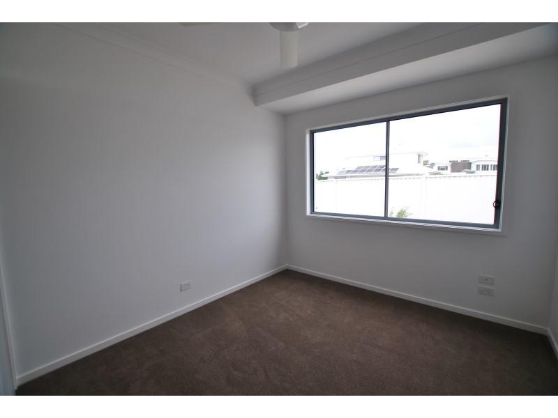 1/ 24 Echo Street, Pelican Waters QLD 4551