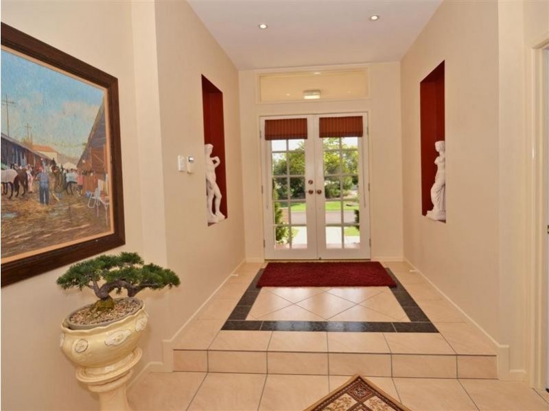 36 Edwardson Drive, Pelican Waters QLD 4551