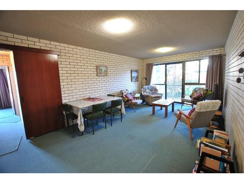 1/ 13 Moreton Parade, Kings Beach QLD 4551