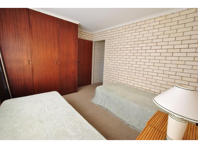 4/ 13 Moreton Parade, Kings Beach QLD 4551