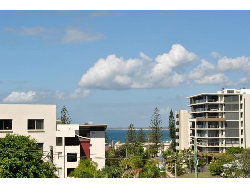 4/ 13 Moreton Parade, Kings Beach QLD 4551