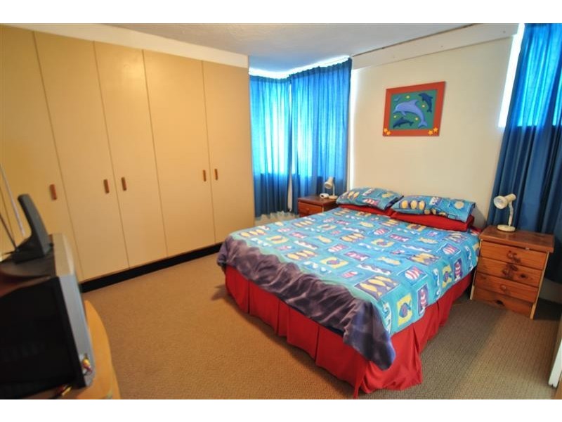 6/ 15 Landsborough Parade, Golden Beach QLD 4551