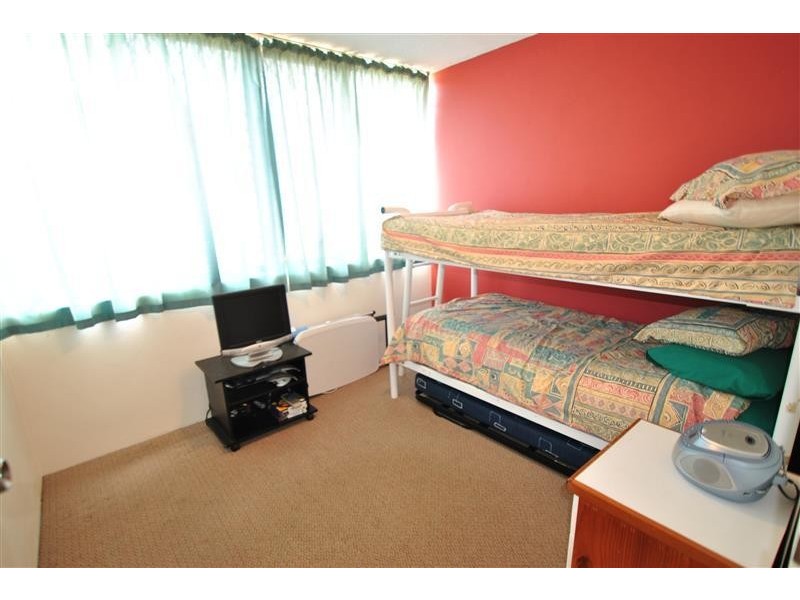 6/ 15 Landsborough Parade, Golden Beach QLD 4551