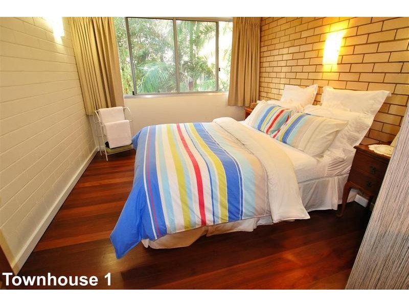 1 Ernest Street, Kings Beach QLD 4551