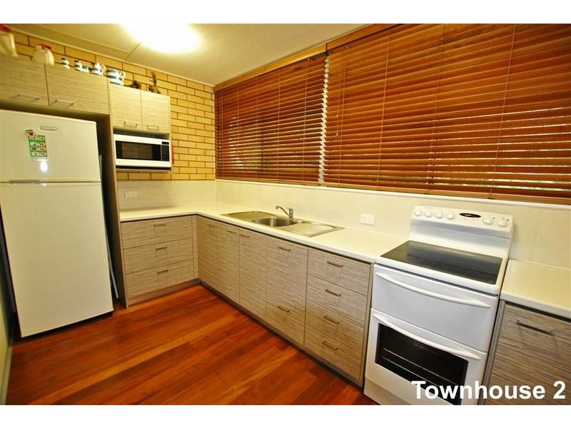 1 Ernest Street, Kings Beach QLD 4551