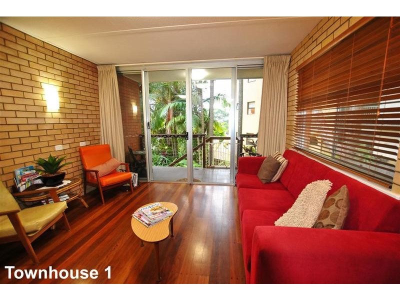 1 Ernest Street, Kings Beach QLD 4551
