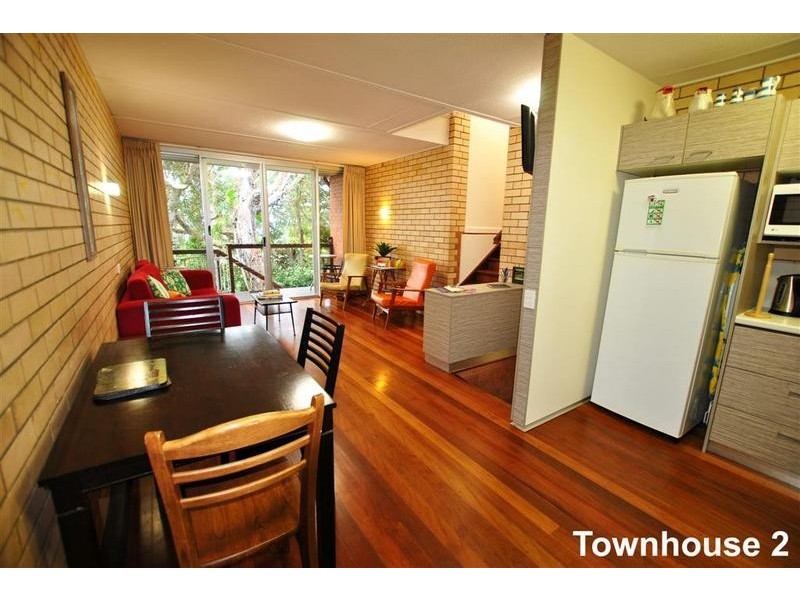 1 Ernest Street, Kings Beach QLD 4551