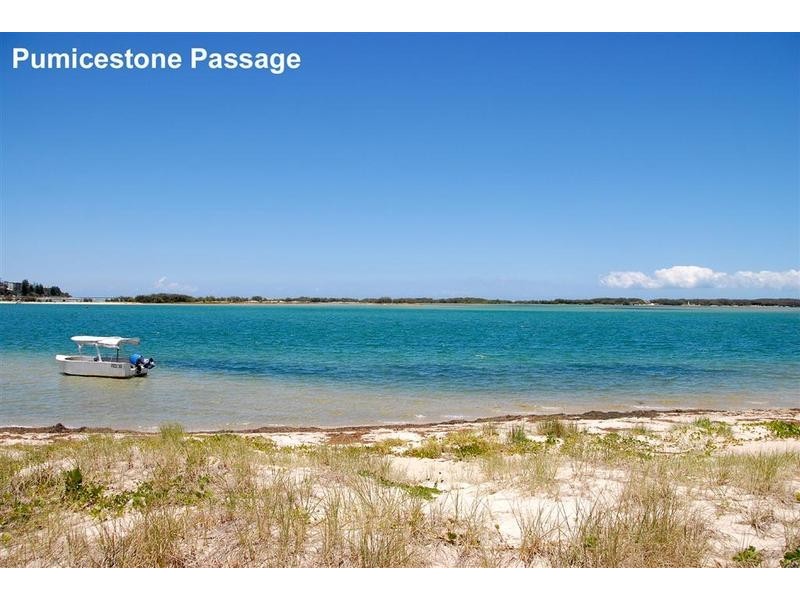 65 Esplanade, Golden Beach QLD 4551