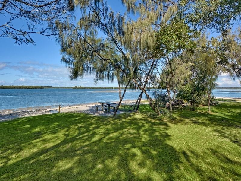 177 Esplanade Golden Beach, Golden Beach QLD 4551