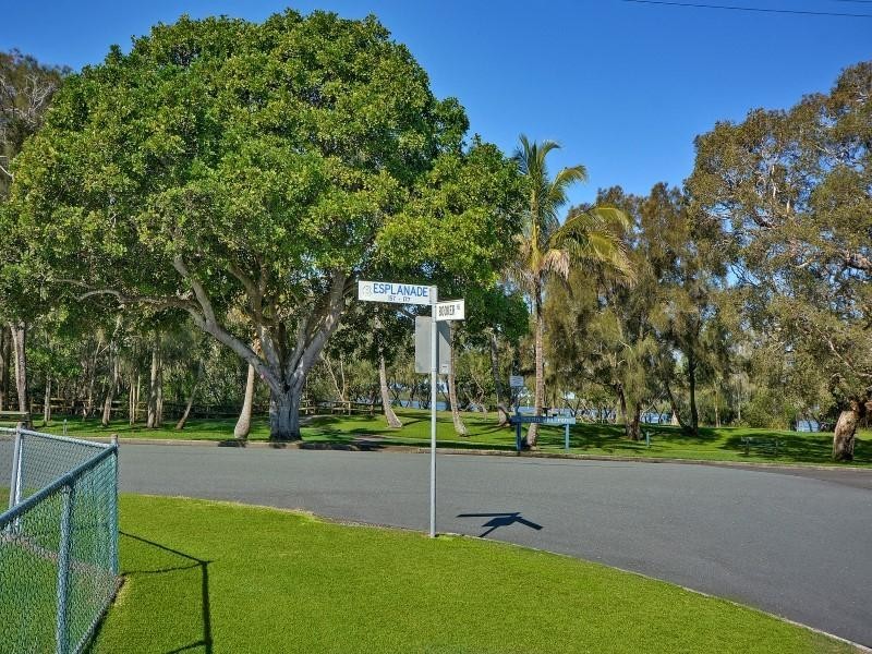 177 Esplanade Golden Beach, Golden Beach QLD 4551