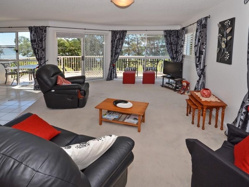 3/ 99 Esplanade, Golden Beach QLD 4551