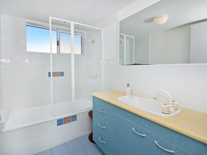 3/ 99 Esplanade, Golden Beach QLD 4551