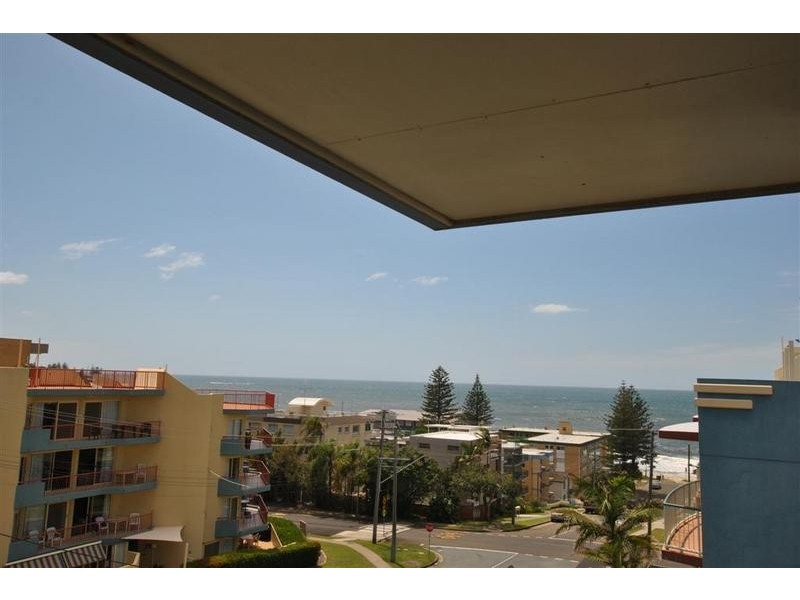 5/ 8 Dingle Anenue, Caloundra QLD 4551