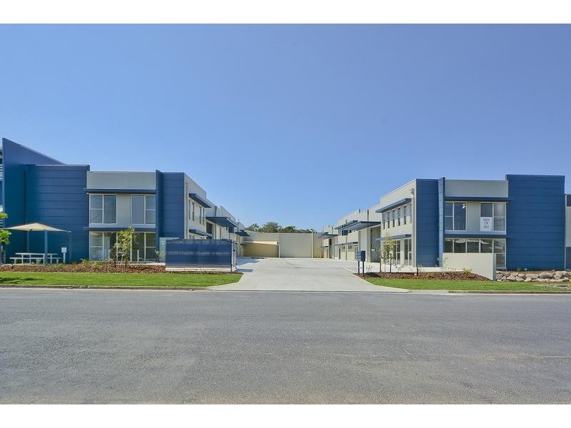 2/ 10 Exeter Way, Caloundra West QLD 4551