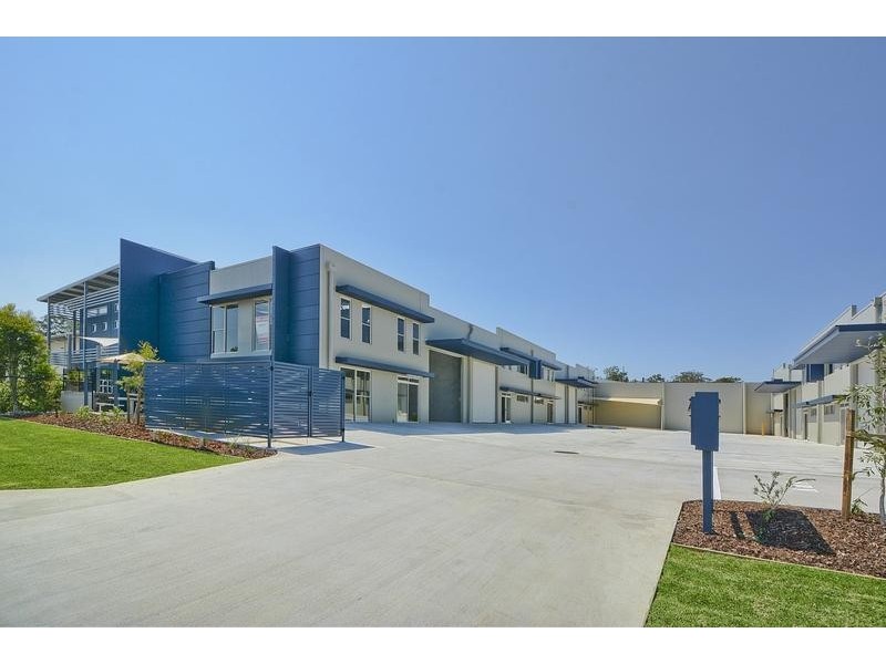 2/ 10 Exeter Way, Caloundra West QLD 4551