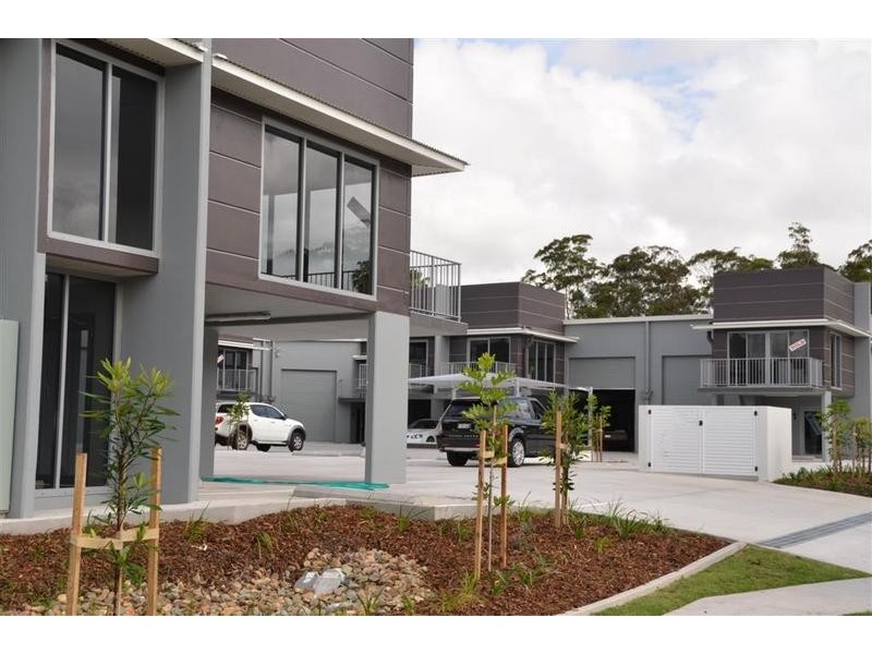 8/ 11 Exeter Way, Caloundra West QLD 4551