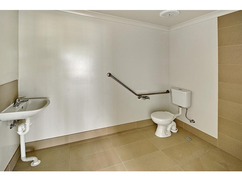 1/ 9 Exeter Way, Caloundra West QLD 4551