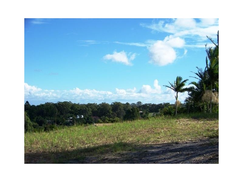 11 Eyries Court, Little Mountain QLD 4551