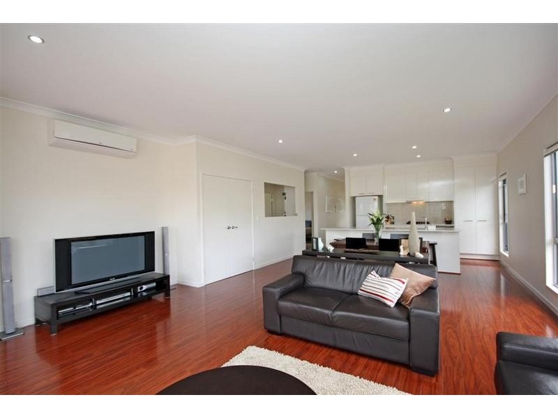 12 Feathertop Circuit, Caloundra West QLD 4551