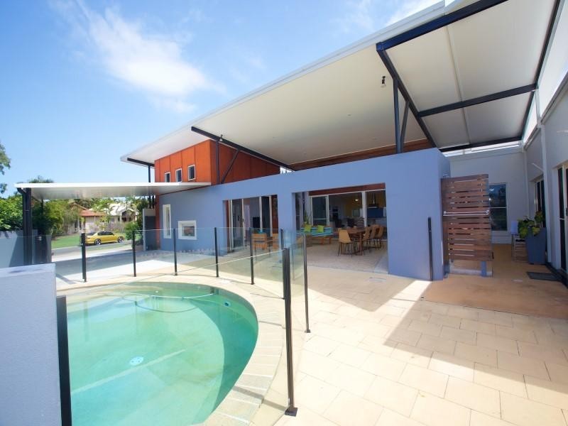 4 Finnegan Place, Pelican Waters QLD 4551