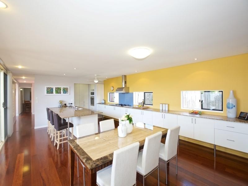 4 Finnegan Place, Pelican Waters QLD 4551