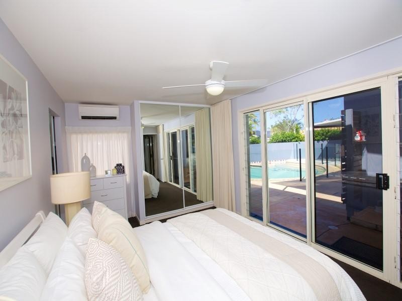 4 Finnegan Place, Pelican Waters QLD 4551