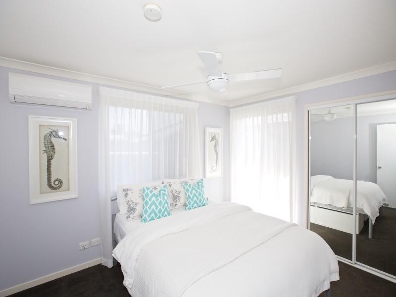 4 Finnegan Place, Pelican Waters QLD 4551