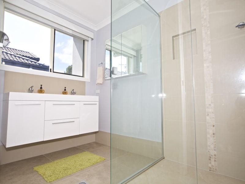 4 Finnegan Place, Pelican Waters QLD 4551
