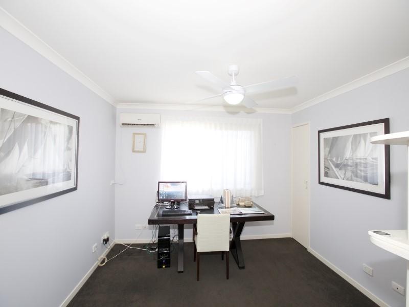 4 Finnegan Place, Pelican Waters QLD 4551
