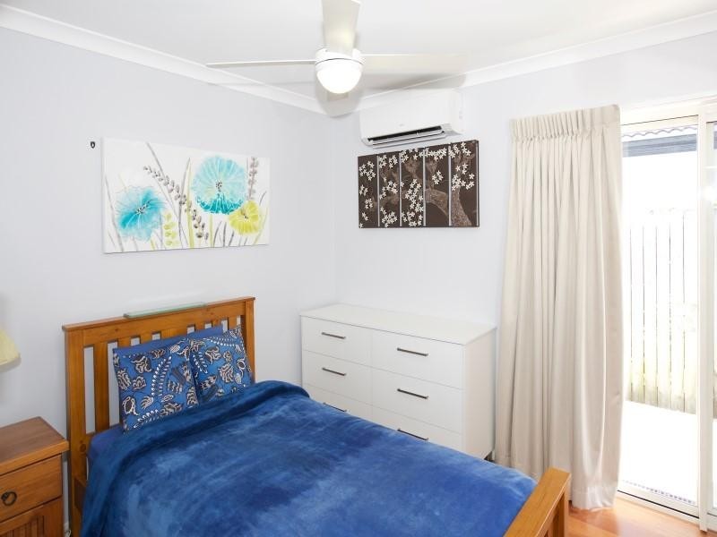 4 Finnegan Place, Pelican Waters QLD 4551