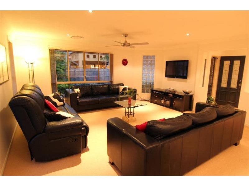 16 Firefly Street, Pelican Waters QLD 4551