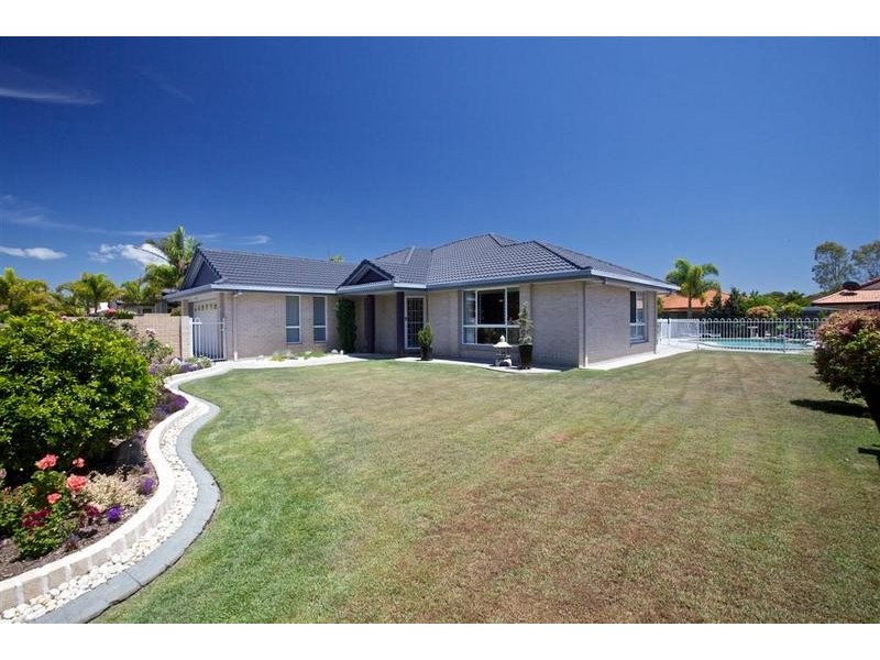 7 Firefly Street, Pelican Waters QLD 4551