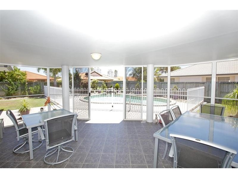 7 Firefly Street, Pelican Waters QLD 4551