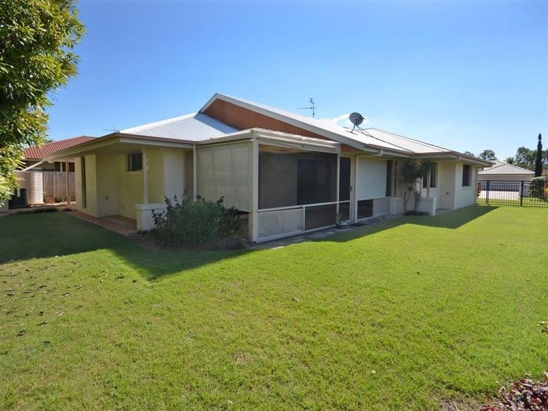 8 Firefly Street, Pelican Waters QLD 4551