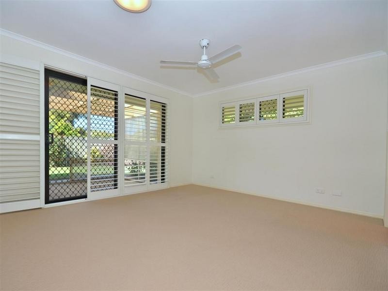 8 Firefly Street, Pelican Waters QLD 4551