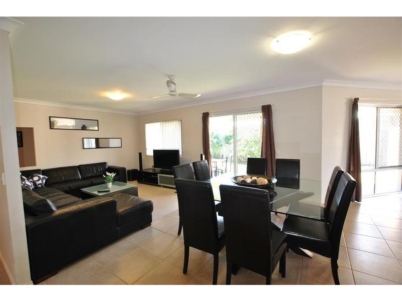 5 Flametree Place, Currimundi QLD 4551