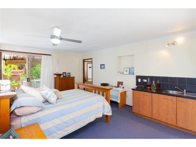 20 Flamingo Street, Little Mountain QLD 4551