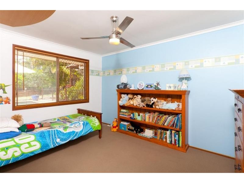 20 Flamingo Street, Little Mountain QLD 4551