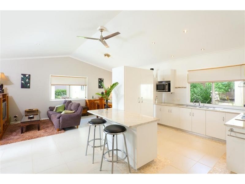 20 Flamingo Street, Little Mountain QLD 4551