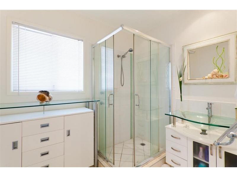 20 Flamingo Street, Little Mountain QLD 4551