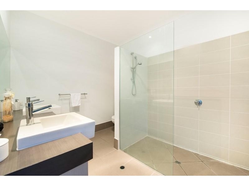 10 Flitcroft Place, Pelican Waters QLD 4551