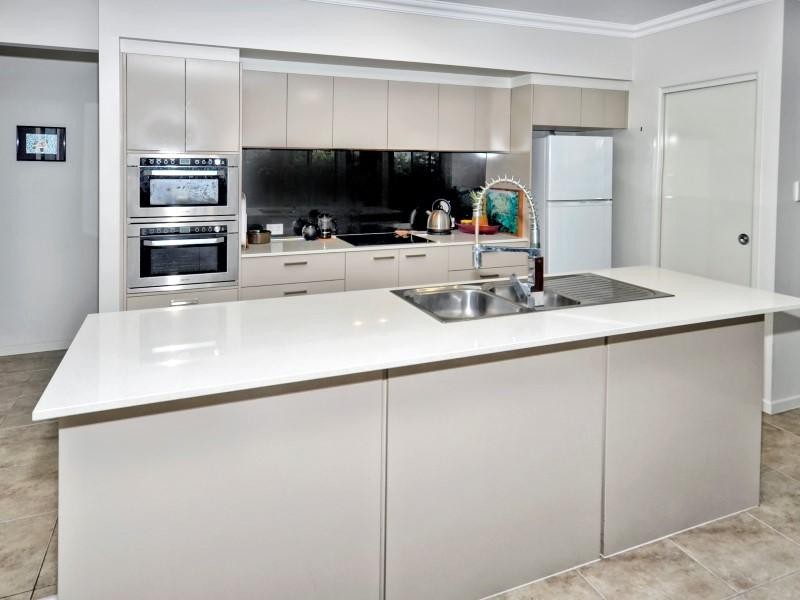 16 Foreshore  Court, Dicky Beach QLD 4551