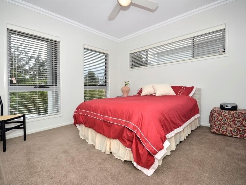 16 Foreshore  Court, Dicky Beach QLD 4551