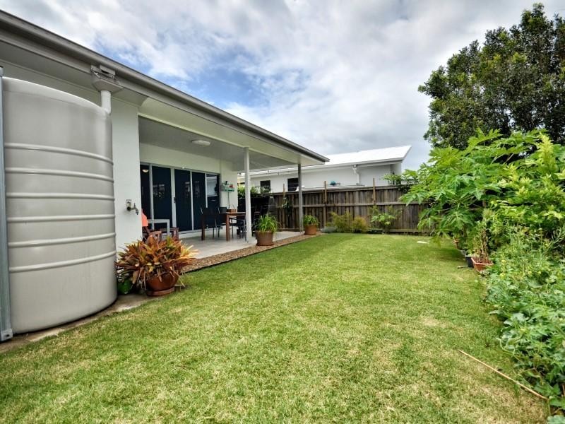 16 Foreshore  Court, Dicky Beach QLD 4551