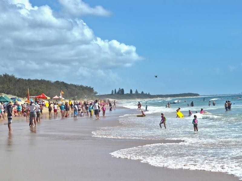 16 Foreshore  Court, Dicky Beach QLD 4551
