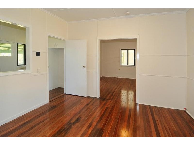 5 Fourth Avenue, Caloundra QLD 4551