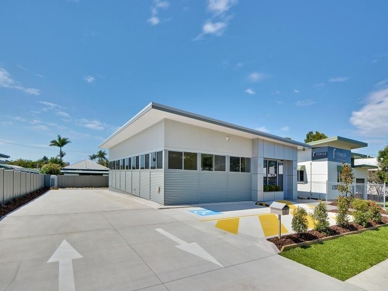 7 Fourth Avenue, Caloundra QLD 4551