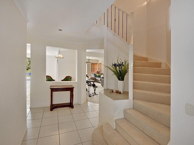 10 Francis Court, Pelican Waters QLD 4551