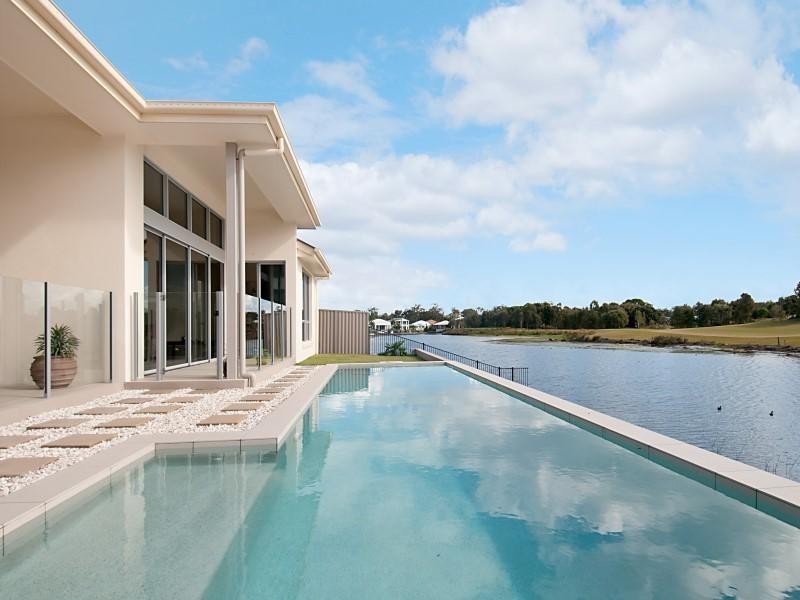 15 Francis Court, Pelican Waters QLD 4551